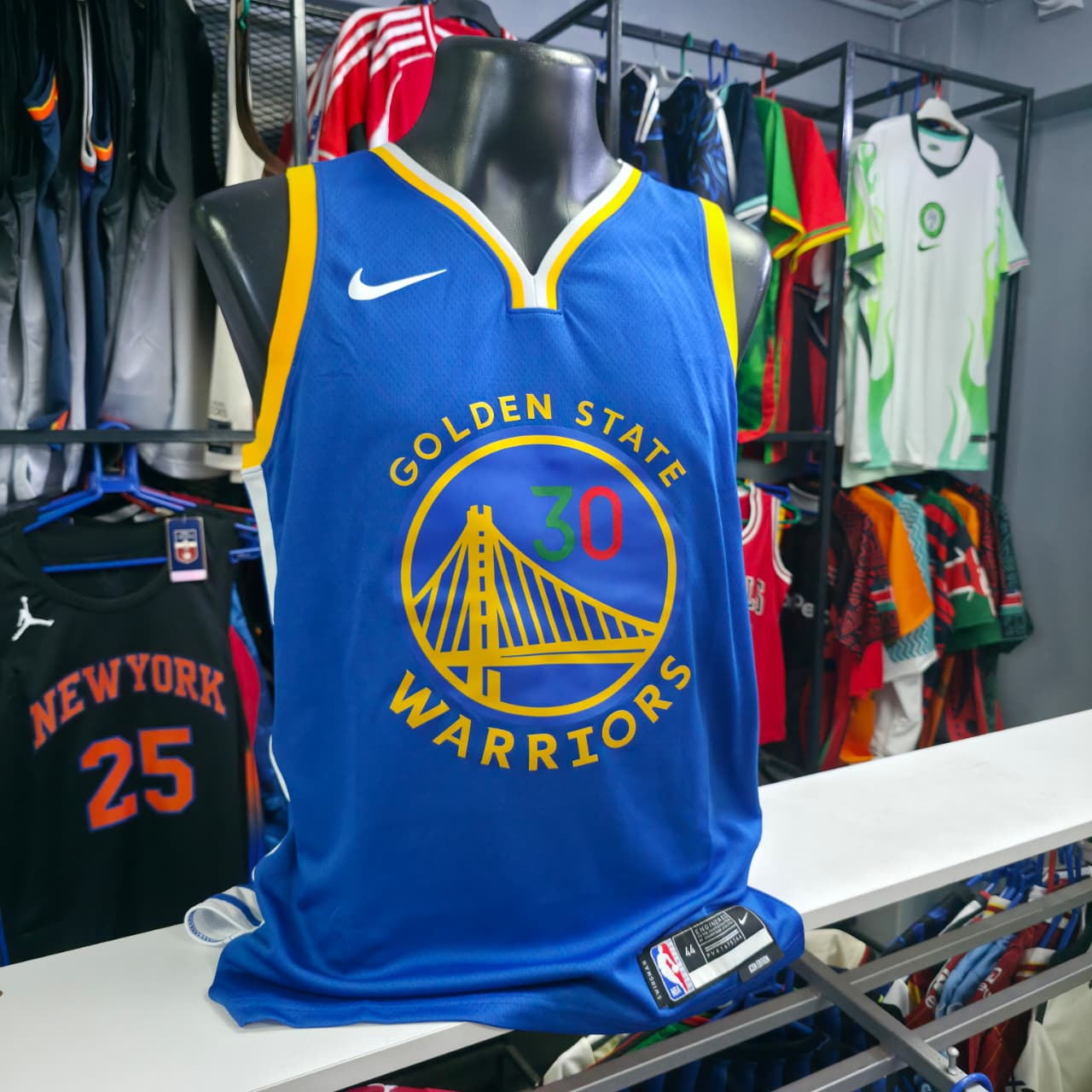 Stephen Curry Golden State Warriors Nike Icon Edition Jersey