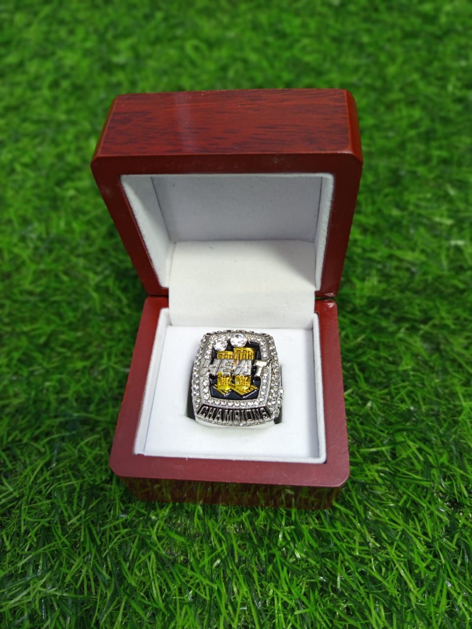 2013 St. Louis Cardinals NBA Championship Ring