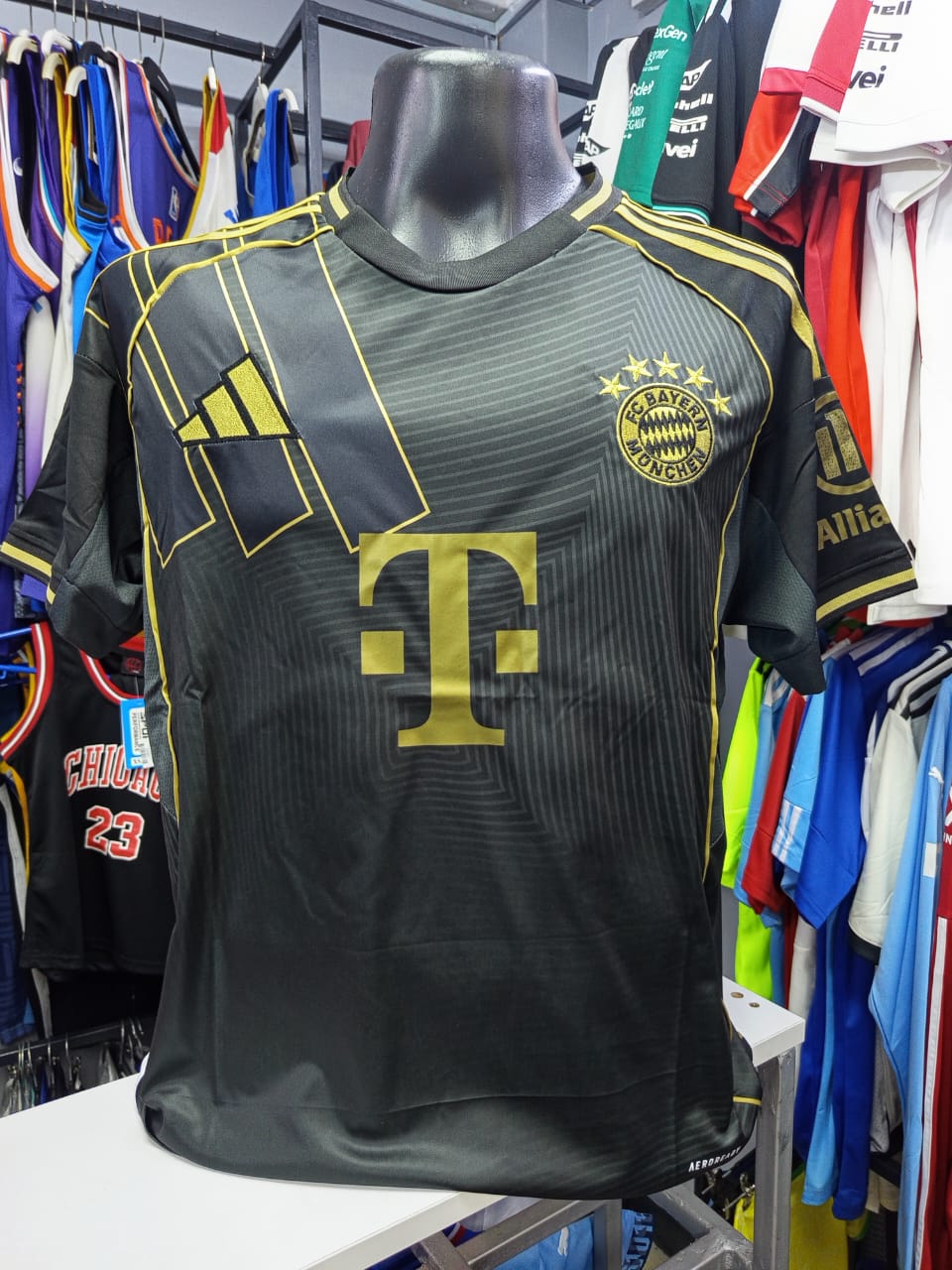 Bayern 125th Anniversary