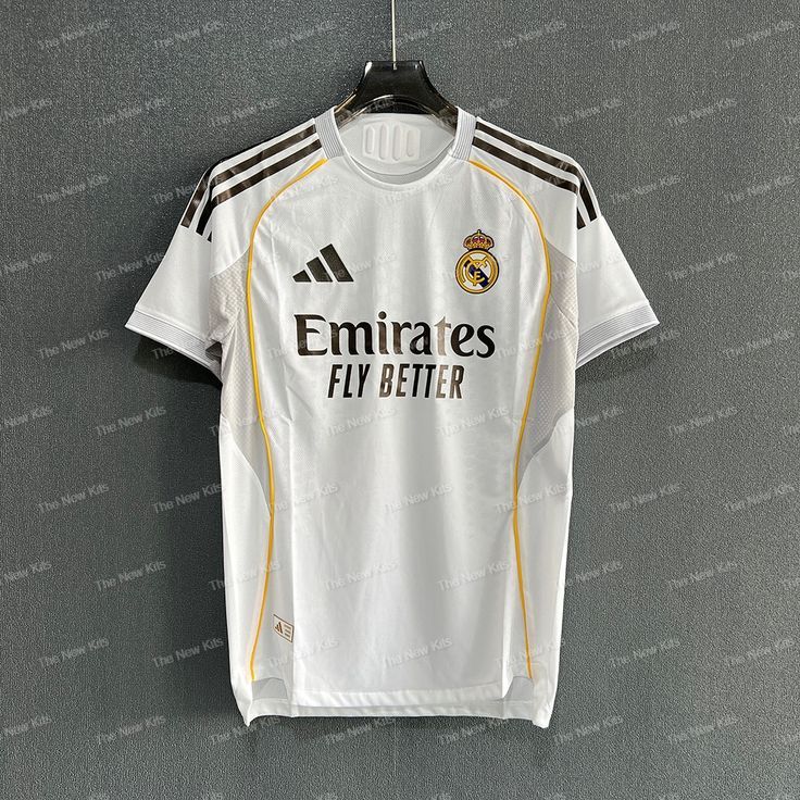 Real Madrid Home Kit Fan version 25/26 Season